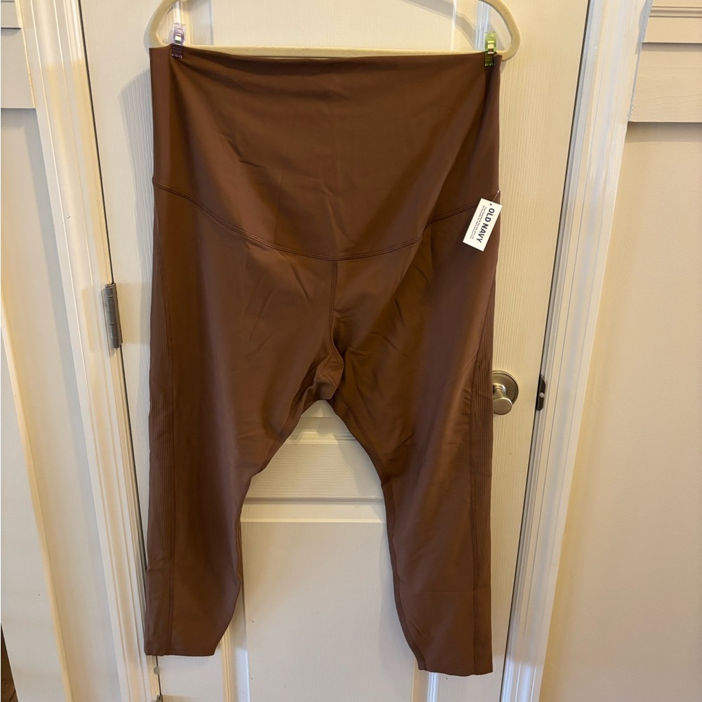 Old Navy Cropped Ribbed Brown Leggings NWT XL